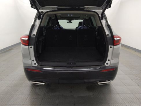 Used 2018 Buick Enclave Premium FWD image 29