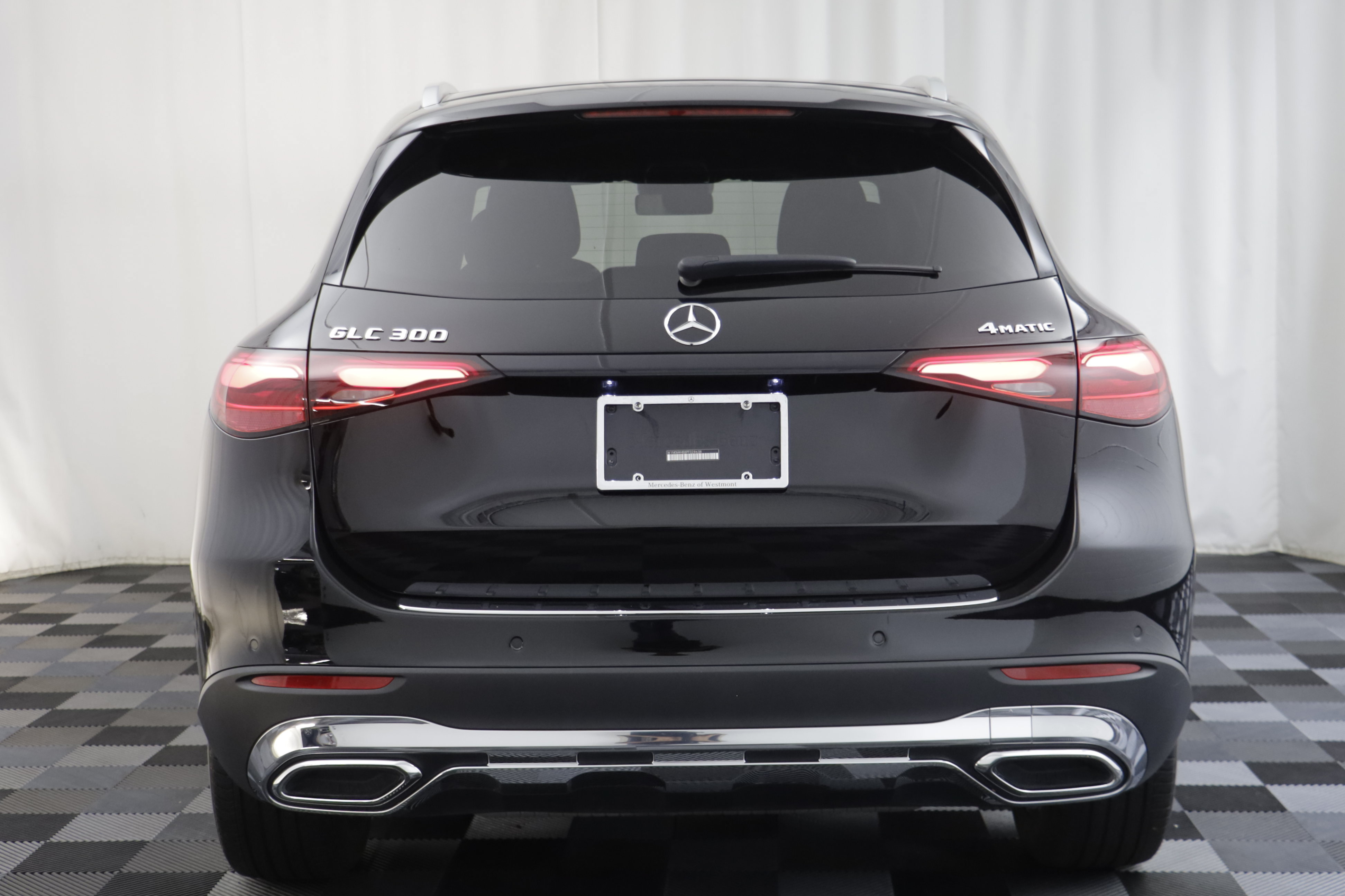 Used 2023 Mercedes-Benz GLC 300 4MATIC image 15