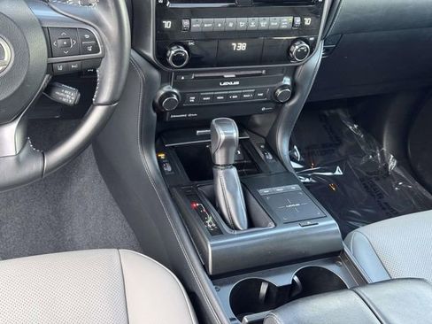 Used 2023 Lexus GX 460 w/ Black Line Special Edition AWD/4WD image 23