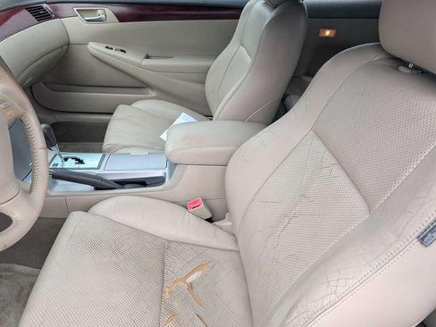Used 2005 Toyota Solara SLE FWD image 13