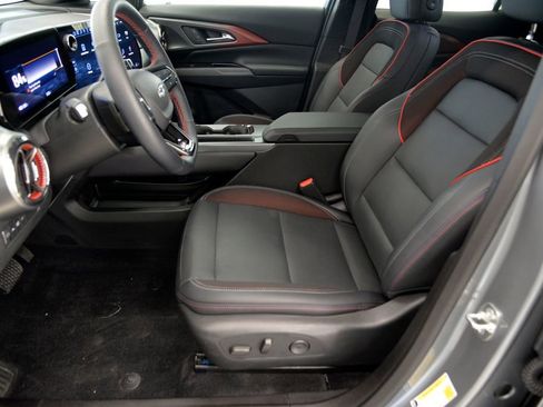 Certified 2024 Chevrolet Equinox EV RS image 15