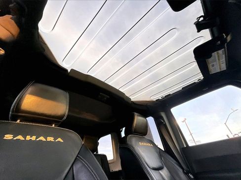 Used 2014 Jeep Wrangler Unlimited Sahara w/ Connectivity Group image 20