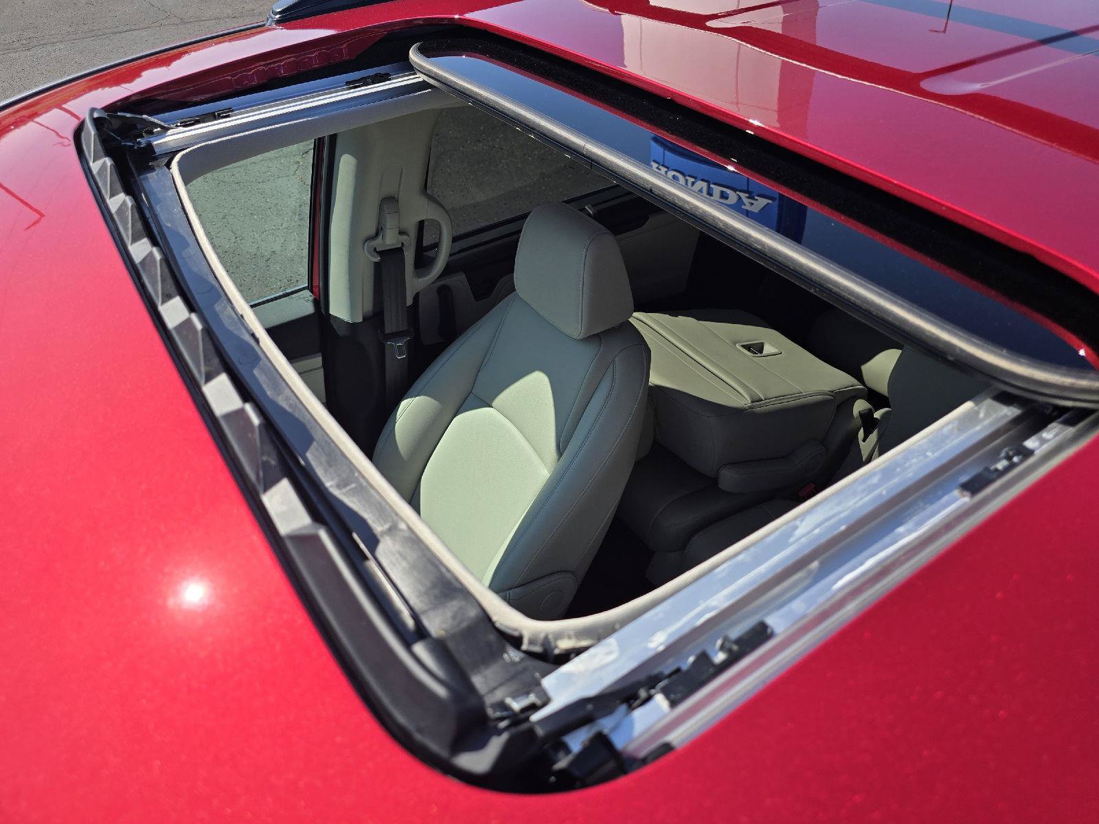 New 2027 Honda Odyssey EX-L image 17