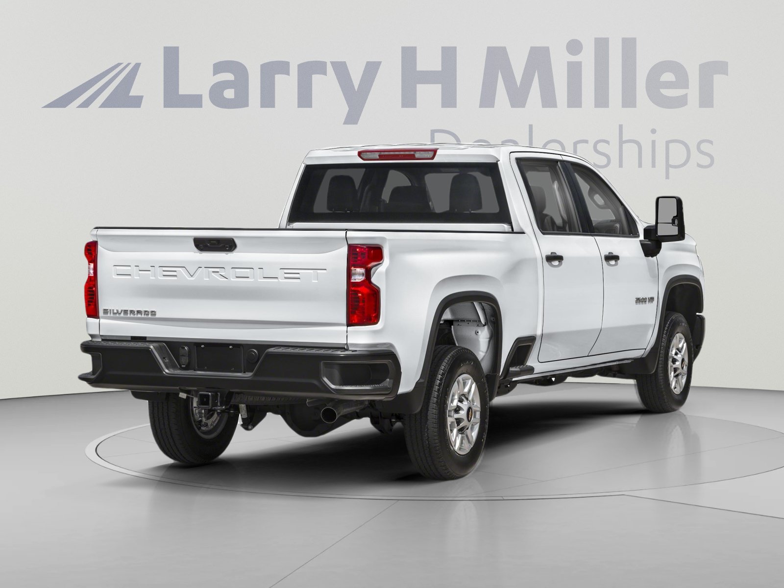 Used 2025 Chevrolet Silverado 2500 LT w/ Convenience Package AWD/4WD image 2
