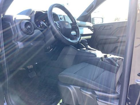 Used 2023 Chevrolet Colorado W/T image 6