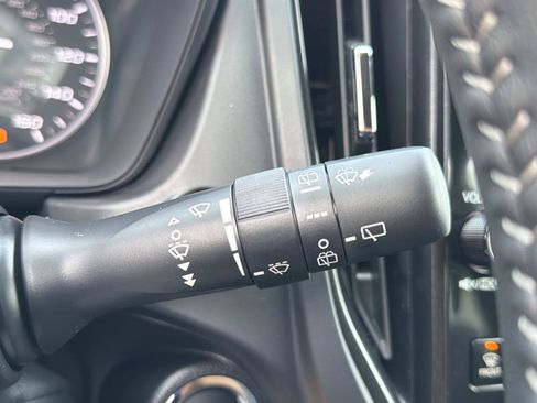 New 2026 Subaru Forester Premium AWD/4WD image 26