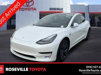 Used 2018 Tesla Model 3 Mid Range video 1