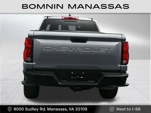 Used 2024 Chevrolet Colorado Z71 w/ Z71 Convenience Package 2 image 6