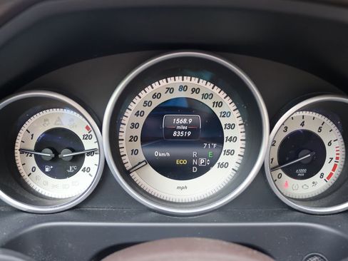 Used 2014 Mercedes-Benz E 350 Sedan image 26