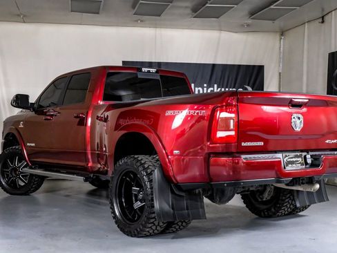 Used 2019 RAM 3500 Laramie image 11