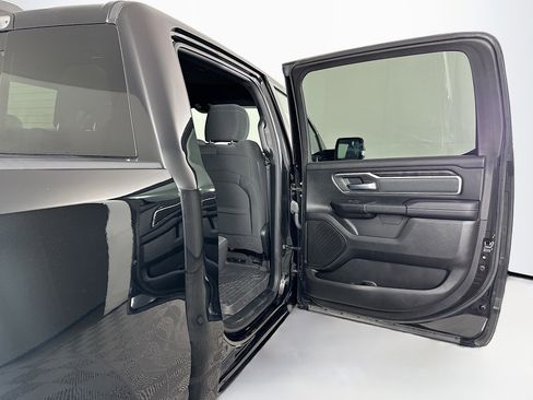 Used 2022 RAM 1500 Big Horn image 28