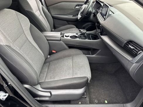 Used 2022 Nissan Rogue SV AWD/4WD image 26