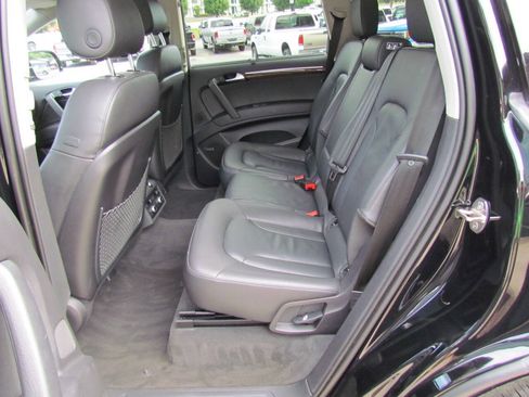 Used 2015 Audi Q7 3.0T Premium Plus w/ Premium Plus Package AWD/4WD image 12