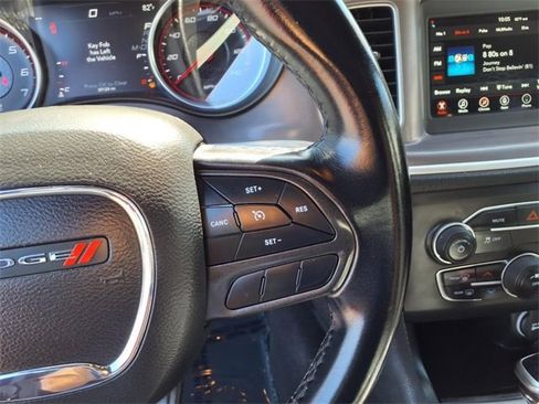 Used 2022 Dodge Charger SXT image 16
