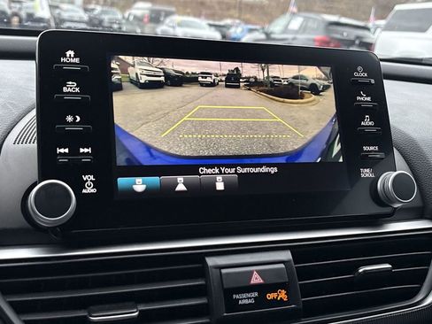 Used 2019 Honda Accord Sport image 16