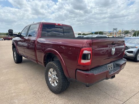 Used 2022 RAM 2500 Laramie AWD/4WD image 3