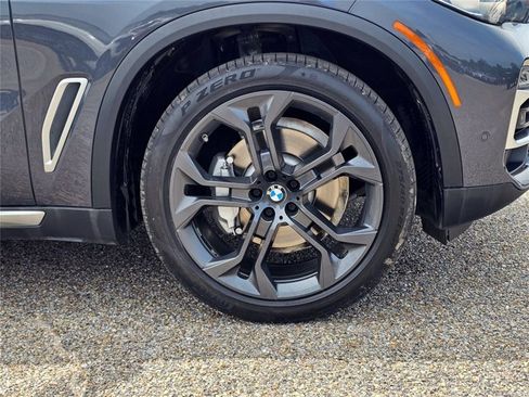 Used 2019 BMW X5 xDrive40i w/ Luxury Seating Package AWD/4WD image 15