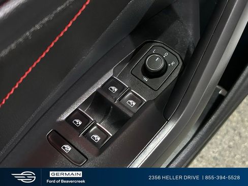 Used 2024 Volkswagen Jetta GLI 40th Anniversary Edition FWD image 15
