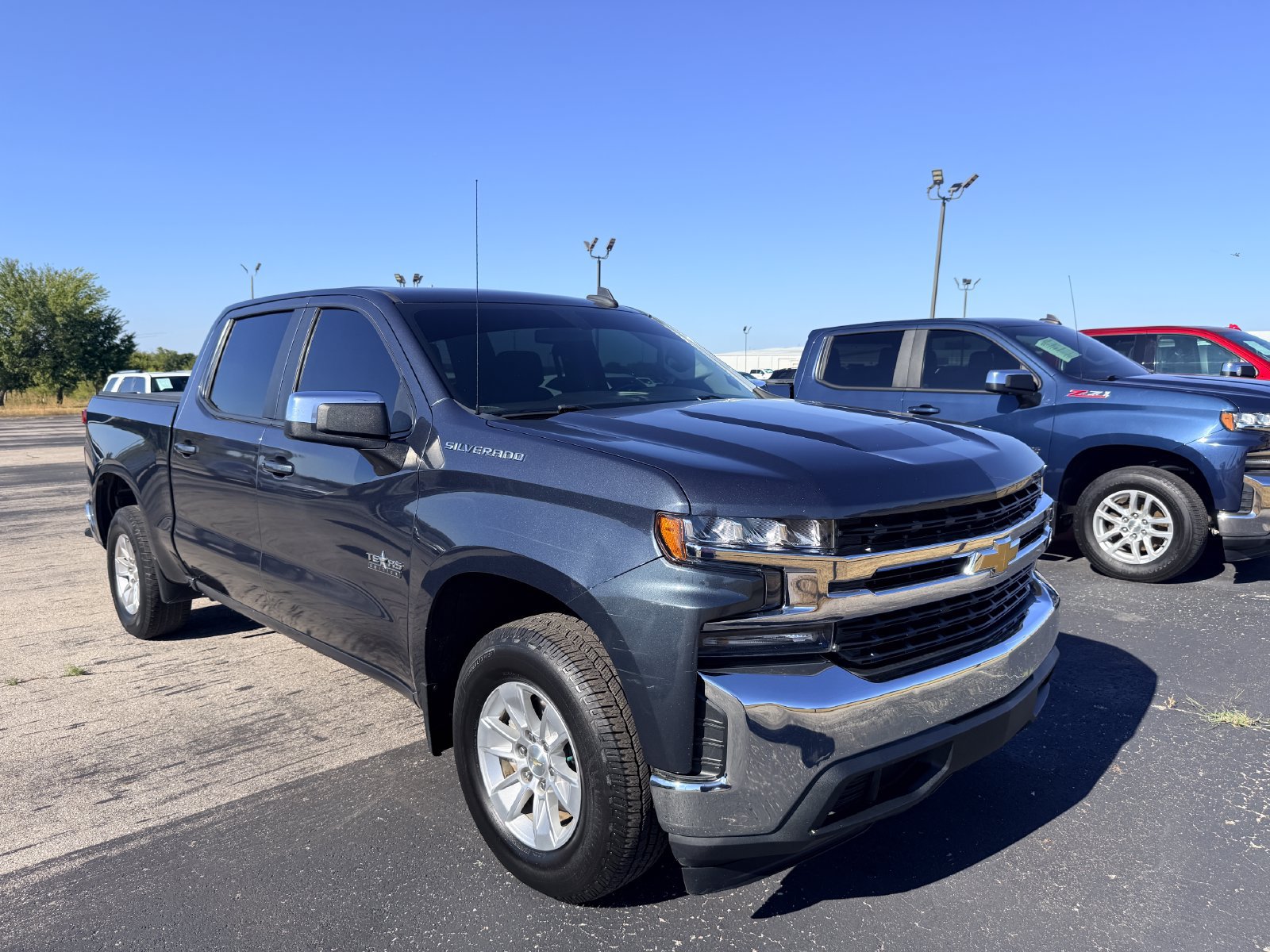 Used 2021 Chevrolet Silverado 1500 LT RWD image 5