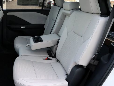 New 2026 Lexus TX 350 AWD image 13