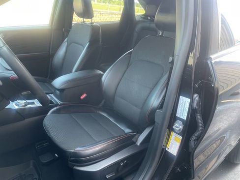Used 2025 Ford Escape ST-Line Elite AWD/4WD image 20