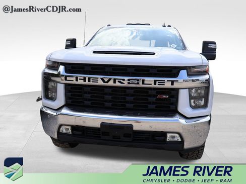 Used 2020 Chevrolet Silverado 2500 LT w/ Texas Edition AWD/4WD image 5