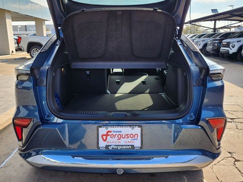 New 2026 Buick Envista Avenir image 47