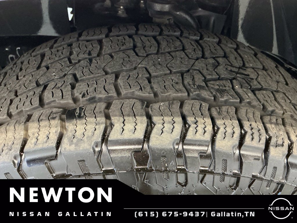 Used 2024 Nissan Frontier SV w/ Technology Package AWD/4WD image 39