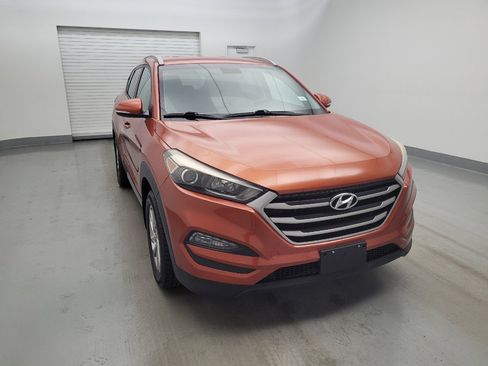 Used 2017 Hyundai Tucson SE Plus w/ Cargo Package AWD/4WD image 14