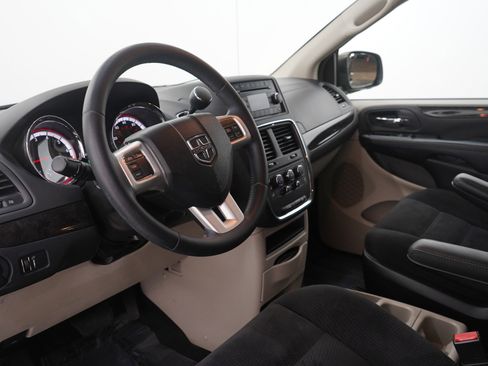 Used 2015 Dodge Grand Caravan SE w/ Quick Order Package 29E SE image 22