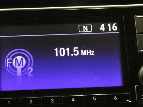 Used 2019 Honda CR-V LX image 41