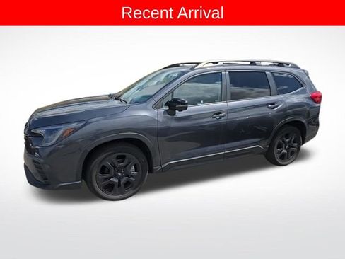 Used 2023 Subaru Ascent Onyx Edition Limited AWD/4WD image 2