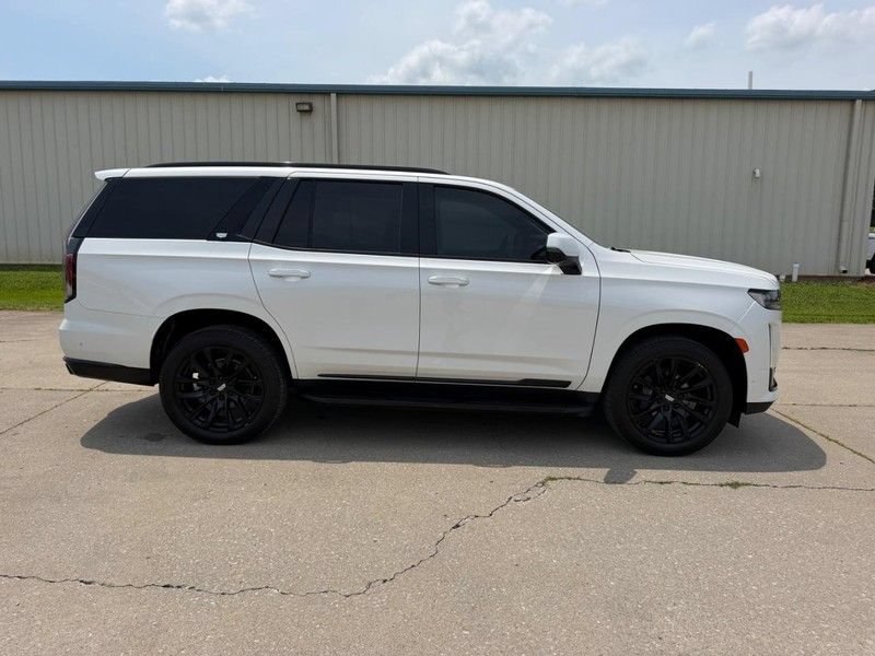 Used 2021 Cadillac Escalade Sport w/ Driver Assist Tech Package AWD/4WD image 2