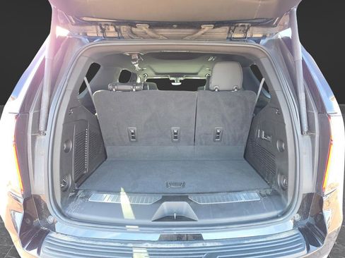 Used 2022 Chevrolet Tahoe High Country AWD/4WD image 28
