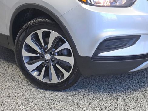 Used 2022 Buick Encore Preferred w/ Safety Package AWD/4WD image 3