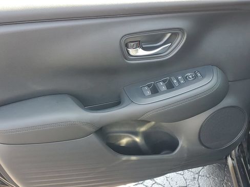 New 2027 Honda HR-V LX image 7