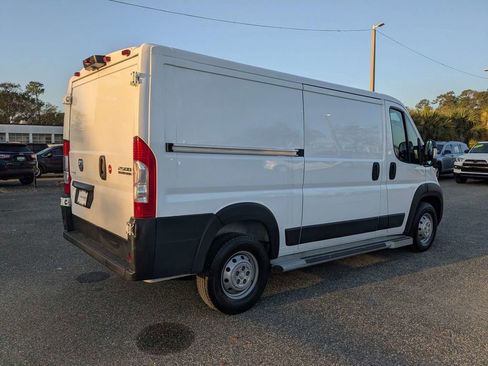 Used 2023 RAM ProMaster 2500 image 4