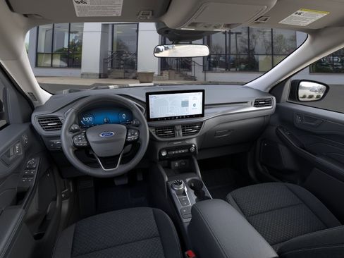 New 2024 Ford Escape Active w/ Tech Pack #2 FWD image 9