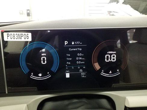 New 2026 Hyundai Tucson SE image 11