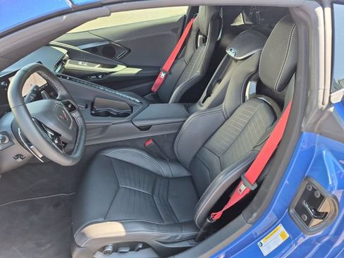 Used 2023 Chevrolet Corvette Stingray Preferred Cpe w/ Z51 Performance Package RWD image 21