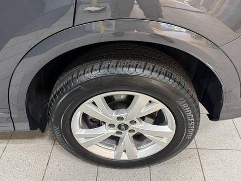 Used 2025 Audi Q5 Premium w/ Convenience Package AWD/4WD image 11