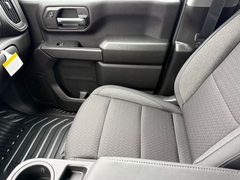 New 2026 GMC Sierra 2500 Pro w/ Convenience Package image 13