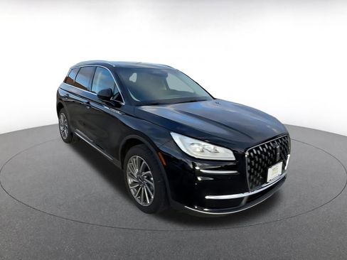 Used 2024 Lincoln Corsair Reserve image 3