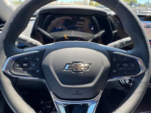 New 2026 Chevrolet Trax LT w/ Midnight Edition FWD image 21