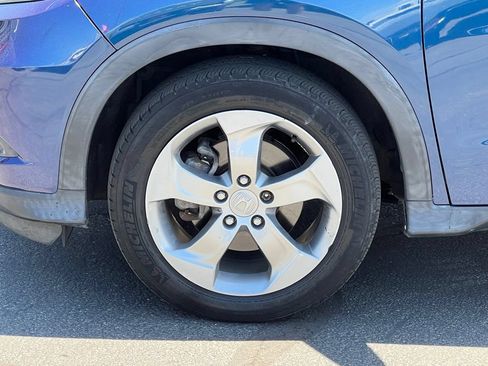 Used 2017 Honda HR-V LX image 13