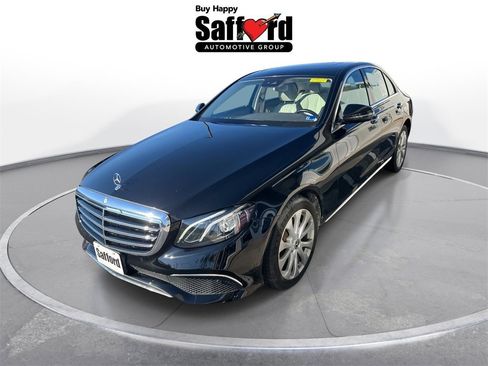 Used 2018 Mercedes-Benz E 300 4MATIC image 1