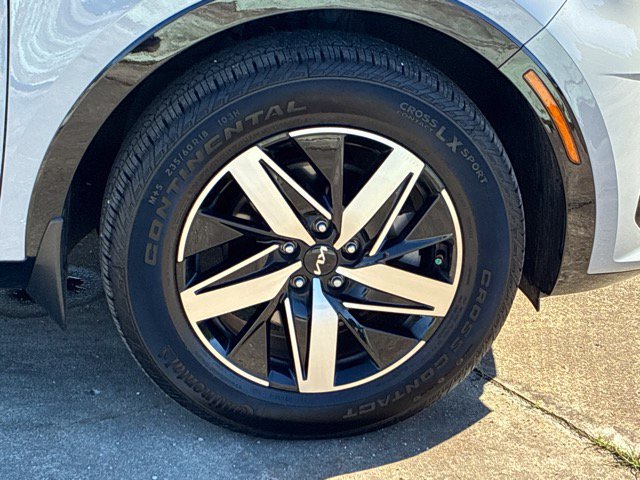 Used 2023 Kia Sorento EX w/ Panoramic Sunroof Package FWD image 16