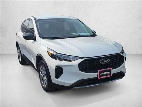 New 2026 Ford Escape Active image 7