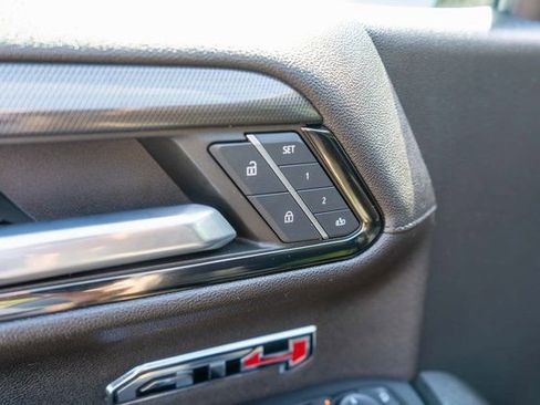 Used 2023 GMC Sierra 1500 AT4 w/ AT4 Premium Package AWD/4WD image 21