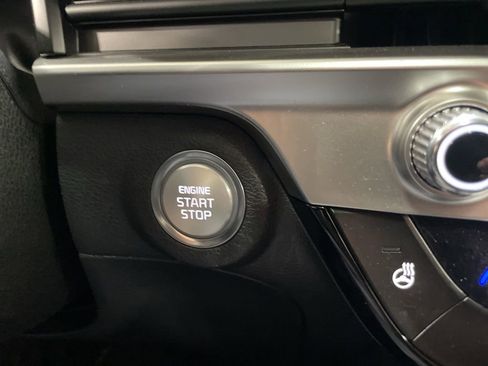 Used 2024 Kia Telluride EX w/ EX Captain's Chair Package image 29